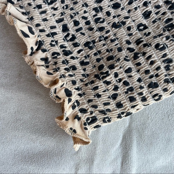 Aritzia Sunday Best Tube Top - Picture 5 of 8